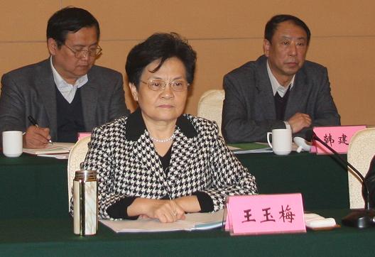 民盟河北省委副主委鲁平参加省政协组织的2012年1号提案落实情况调研(图4)