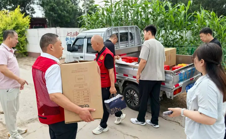 民盟省直辛集总支开展“八一”慰问系列活动(图2)