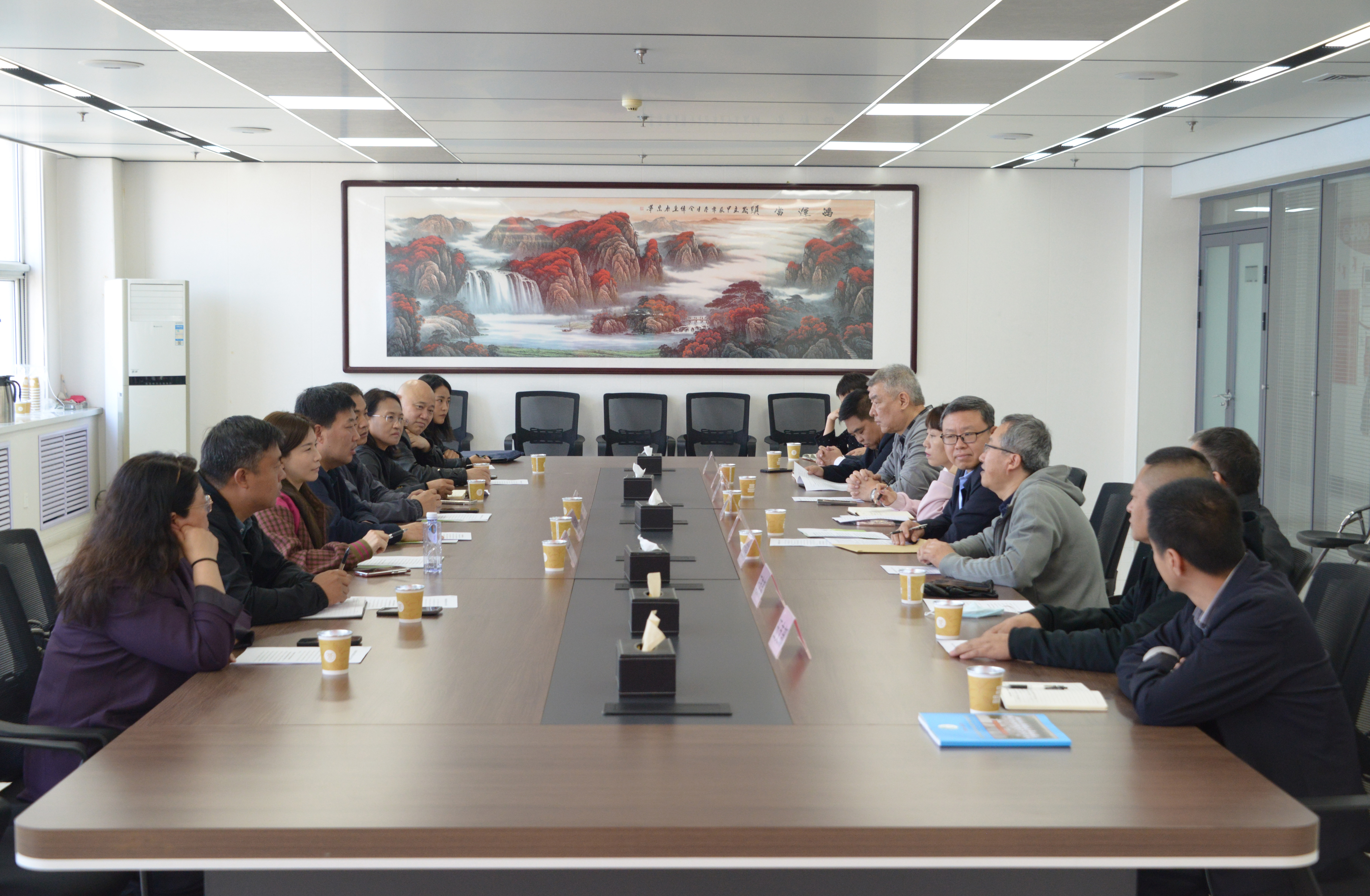 民盟石家庄市委会赴桥西基层组织指导工作(图1)