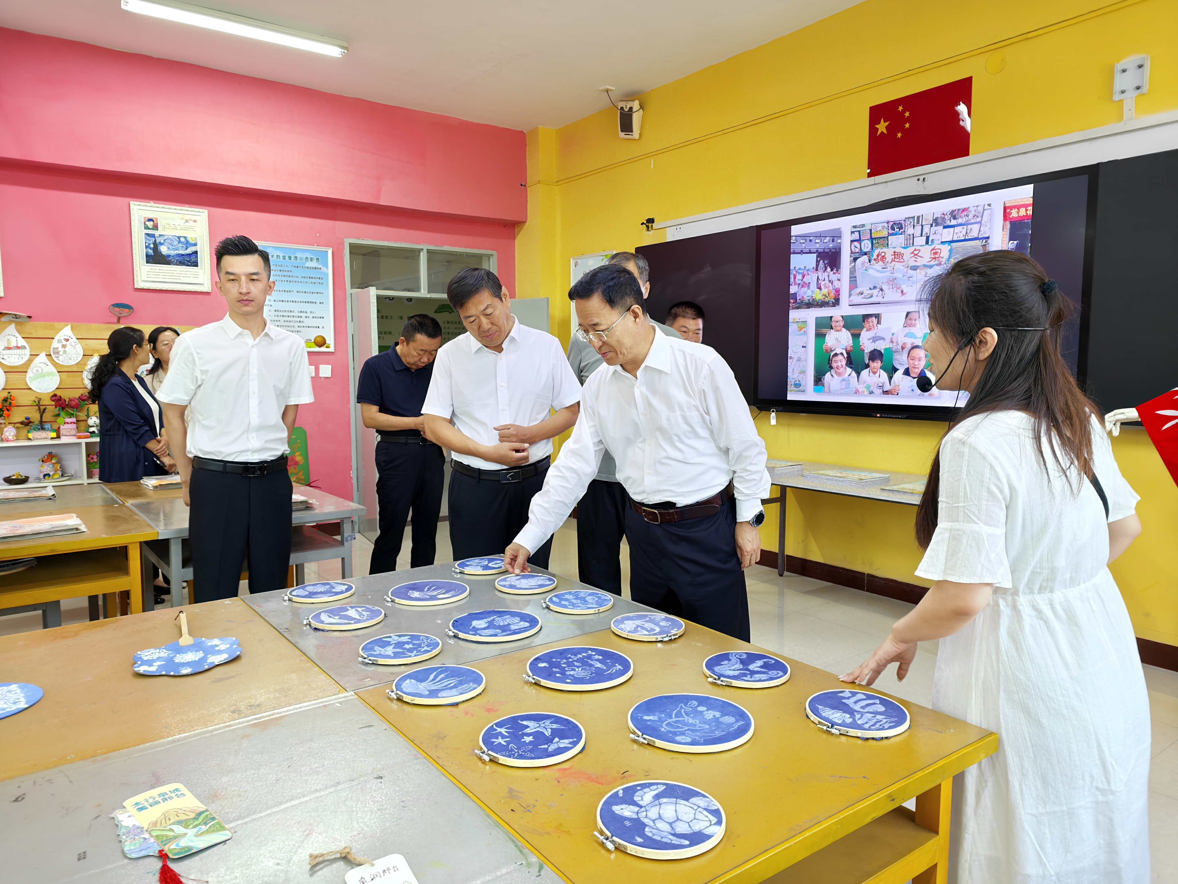 晋冀民盟携手北京罕能 烛光守护校园健康(图2)